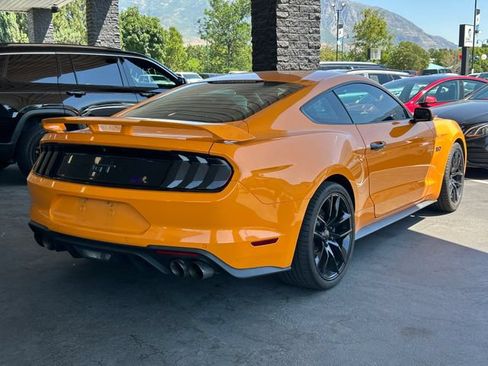 Used 2018 Ford Mustang GT RWD image 3