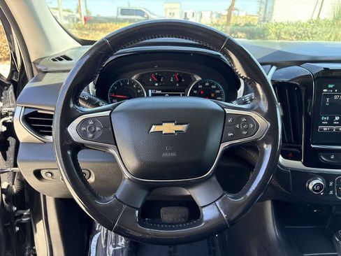 Used 2019 Chevrolet Traverse LT FWD image 23