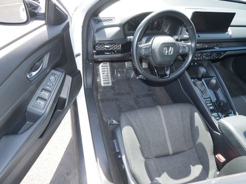 Used 2024 Honda Accord Sport image 10