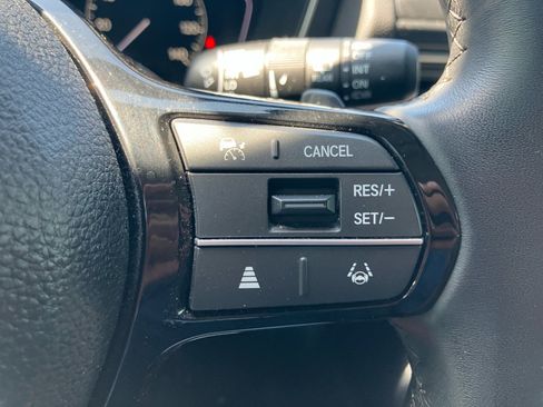 Used 2023 Honda Pilot Touring image 23