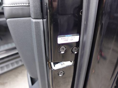 Used 2024 Ford F150 Lariat image 36