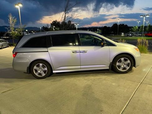Used 2013 Honda Odyssey Sport-L image 9
