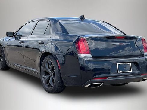 Used 2021 Chrysler 300 S RWD image 4