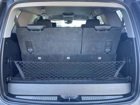Used 2019 Chevrolet Tahoe LT image 8