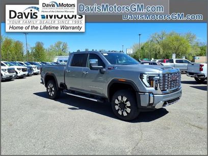 New 2026 GMC Sierra 3500 Denali w/ Denali Reserve Package