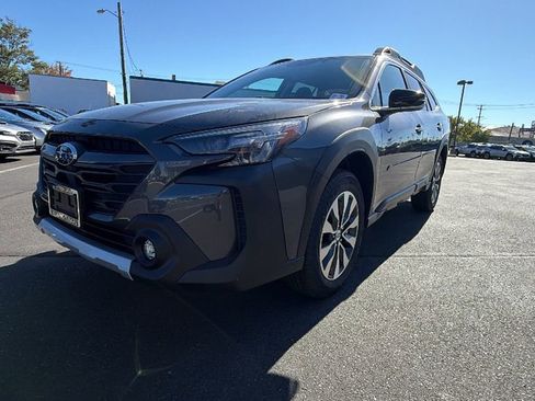 New 2025 Subaru Outback Limited image 9
