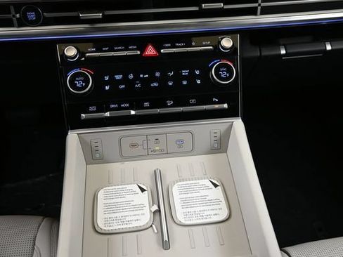 New 2026 Hyundai Santa Fe Calligraphy AWD/4WD image 29