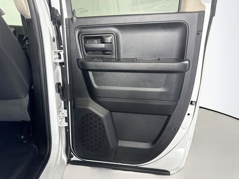 Used 2019 RAM 1500 Tradesman RWD image 27
