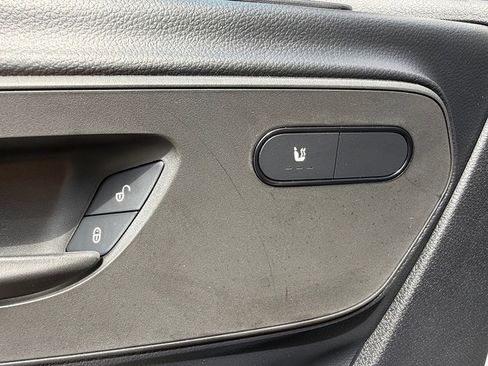 Used 2025 Mercedes-Benz Sprinter 2500 image 17