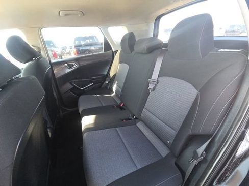 Used 2020 Kia Soul S FWD image 16