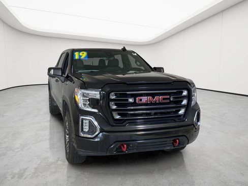 Used 2019 GMC Sierra 1500 AT4 w/ AT4 Premium Package AWD/4WD image 3