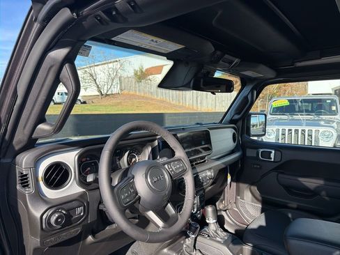New 2026 Jeep Wrangler Unlimited Sport AWD/4WD image 23