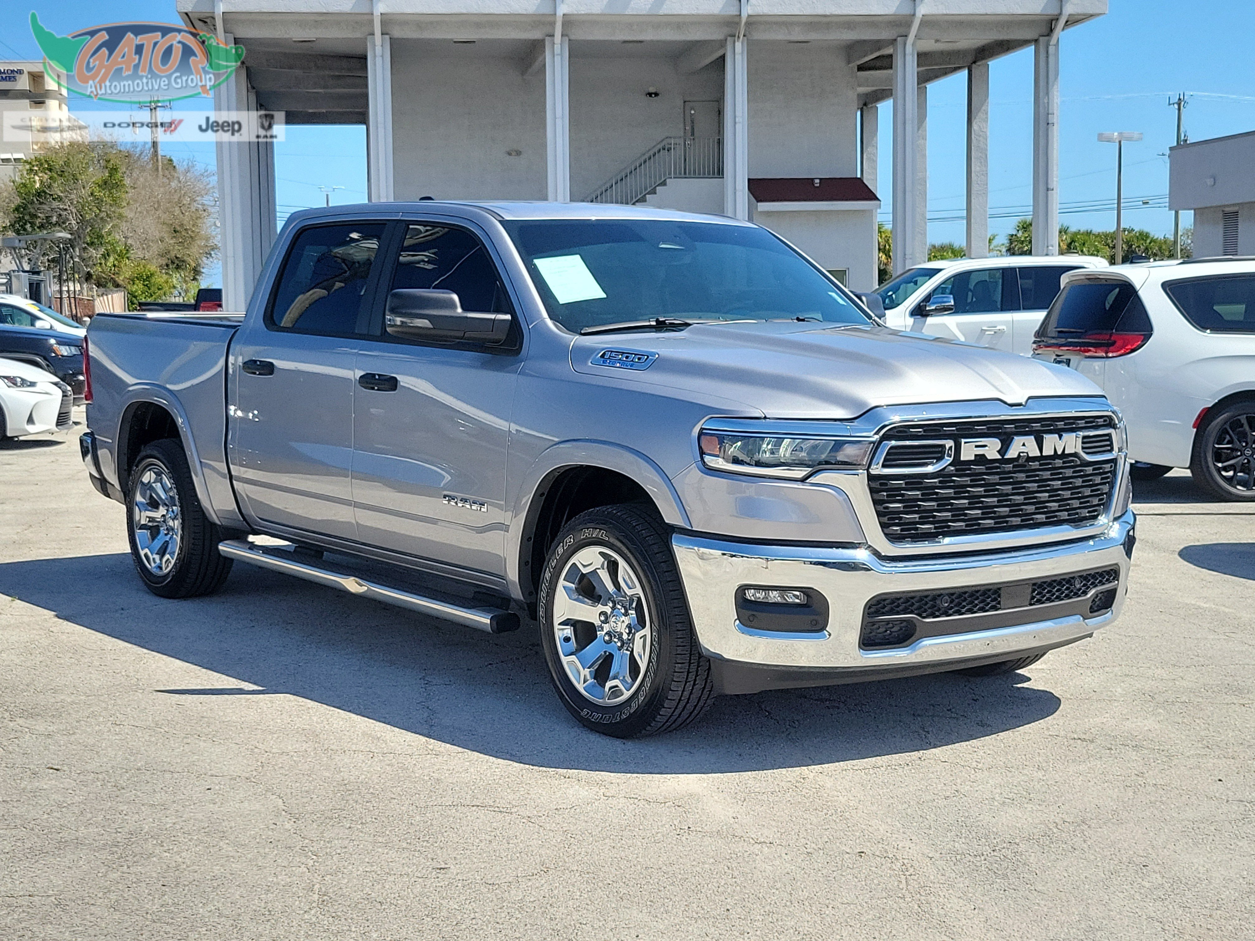 Used 2025 RAM 1500 Big Horn AWD/4WD image 1
