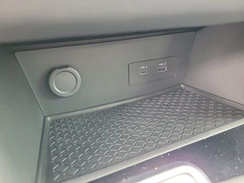 New 2025 Nissan Pathfinder SV image 33