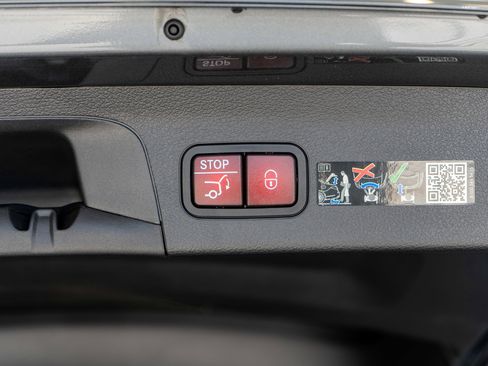 New 2025 Mercedes-Benz GLS 580 4MATIC image 35