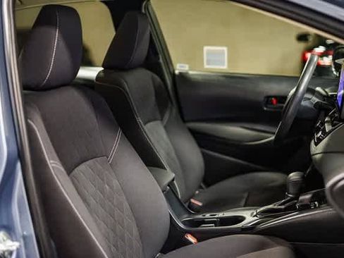 Certified 2025 Toyota Corolla LE image 17