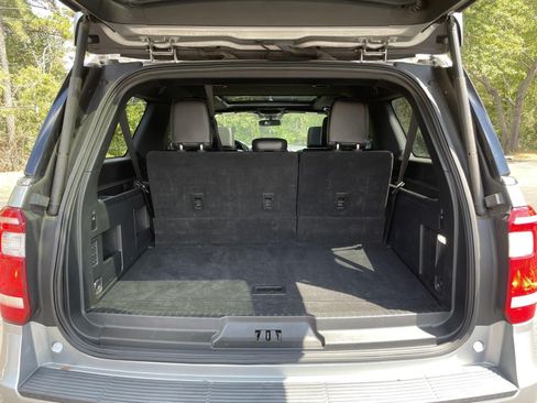 Used 2021 Ford Expedition Max XLT RWD image 47