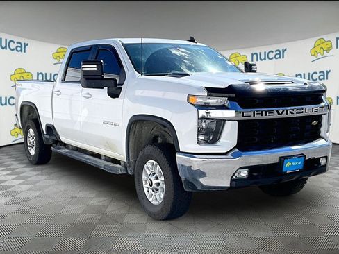 Used 2022 Chevrolet Silverado 2500 LT w/ Convenience Package AWD/4WD image 1