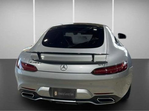 Used 2017 Mercedes-Benz AMG GT Coupe image 5