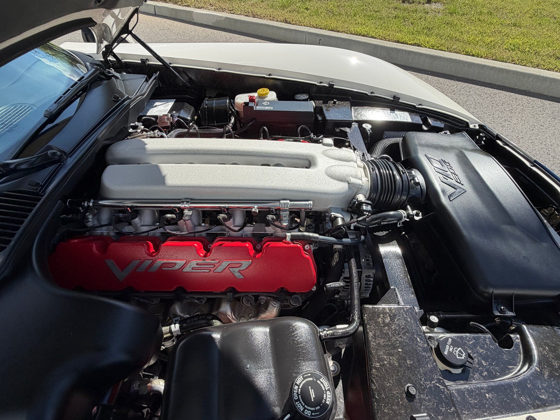 Used 2006 Dodge Viper SRT-10 w/ VOI9 Edition RWD image 30