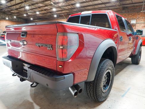Used 2014 Ford F150 Raptor w/ Equipment Group 801A Luxury AWD/4WD image 17