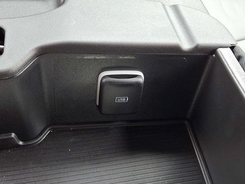 New 2026 RAM 2500 Tradesman AWD/4WD image 17
