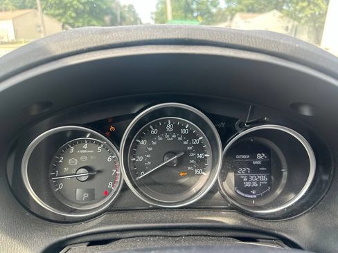Used 2016 MAZDA CX-5 Touring FWD image 9