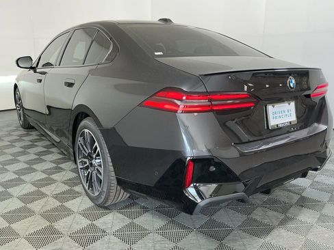 New 2026 BMW 530i w/ M Sport Package RWD image 7