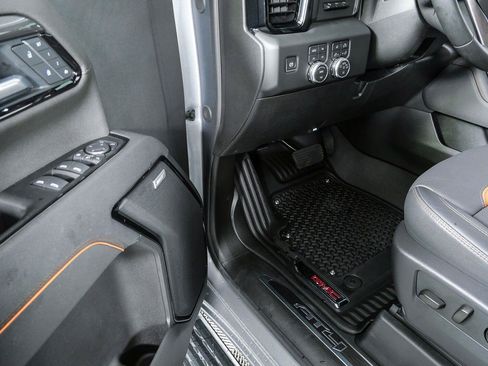 Certified 2026 GMC Sierra 2500 AT4 w/ AT4 Premium Plus Package AWD/4WD image 8