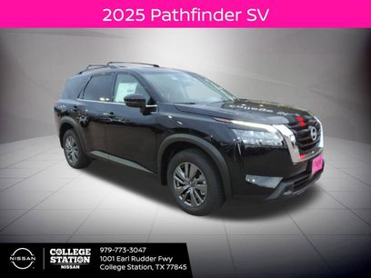 New 2025 Nissan Pathfinder SV