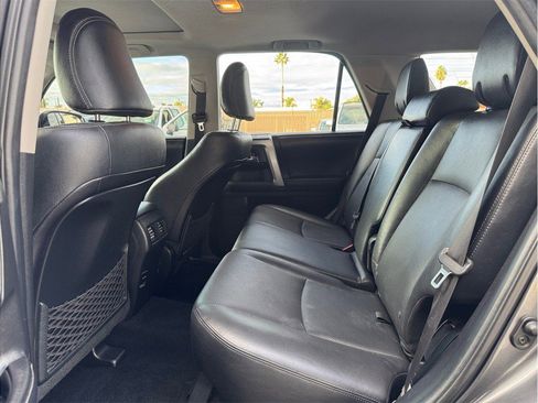 Used 2017 Toyota 4Runner Limited image 21