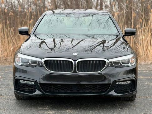 Used 2017 BMW 530i xDrive image 2
