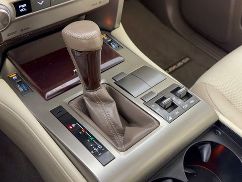 Used 2019 Lexus GX 460 Premium AWD/4WD image 21