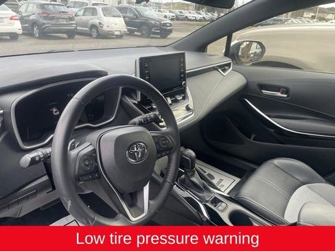 Used 2019 Toyota Corolla XSE image 9