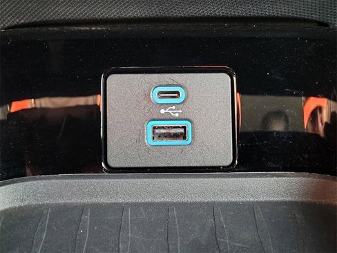 Used 2024 Ford Mustang Mach-E Select image 20