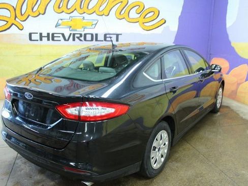 Used 2014 Ford Fusion S image 8