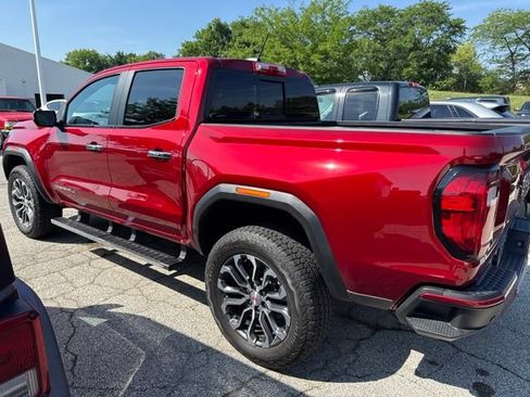 Used 2023 GMC Canyon Denali AWD/4WD image 3