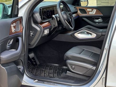 Certified 2025 Mercedes-Benz GLE 350 4MATIC image 12