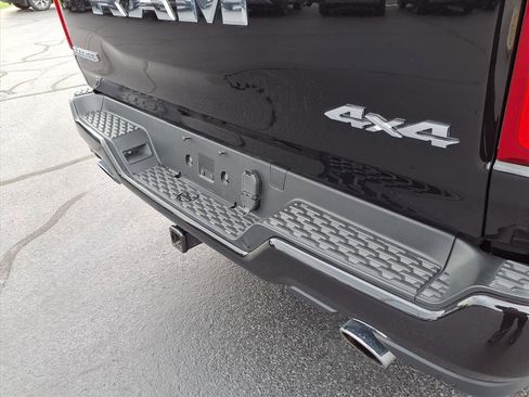 Used 2025 RAM 1500 Laramie w/ Sport Appearance Package image 40