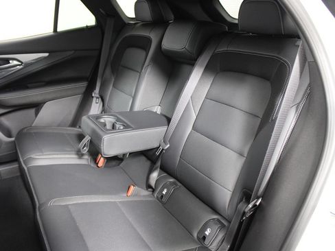 Used 2024 Chevrolet Blazer EV LT AWD/4WD image 23
