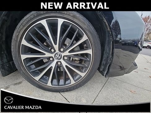 Used 2019 Toyota Camry SE image 33