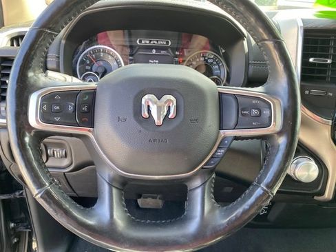 Used 2019 RAM 1500 Laramie AWD/4WD image 18
