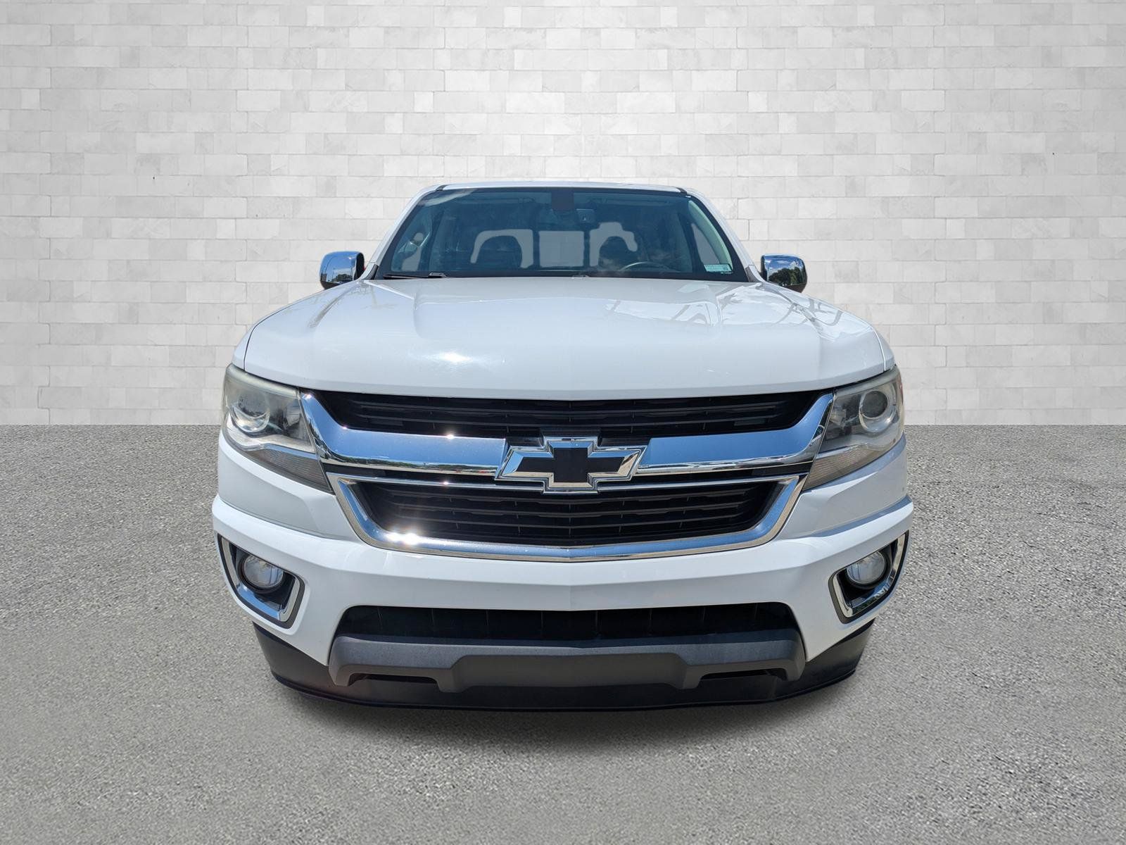 Used 2017 Chevrolet Colorado LT w/ Luxury Package, Chrome RWD image 6