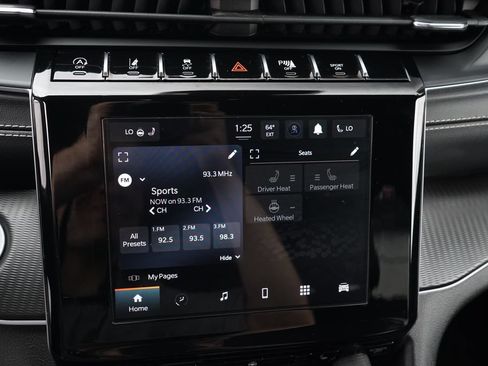 Used 2023 Jeep Grand Cherokee L Laredo AWD/4WD image 18