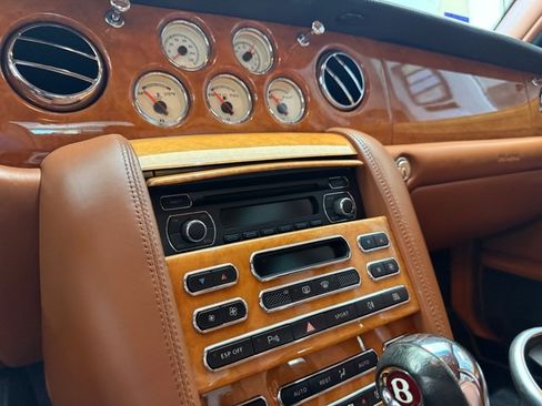 Used 2006 Bentley Arnage R RWD image 23