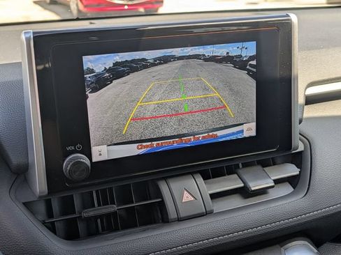 Used 2023 Toyota RAV4 LE FWD image 23