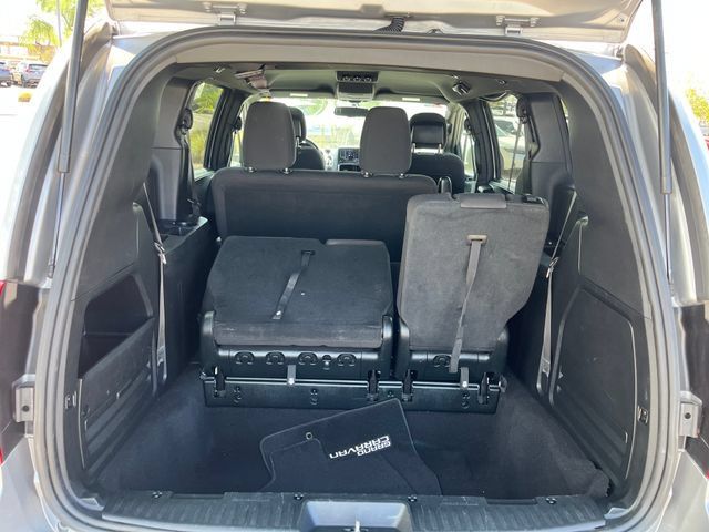 Used 2018 Dodge Grand Caravan SE FWD image 9