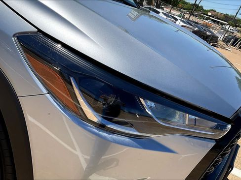 Used 2022 Toyota Corolla Cross LE image 29