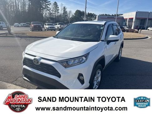 Used 2021 Toyota RAV4 XLE image 6