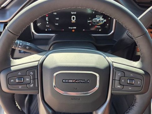 New 2026 GMC Sierra 3500 Denali Ultimate AWD/4WD image 15